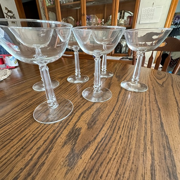 Vintage square stemmed champagne, glasses set of six - Picture 6 of 7